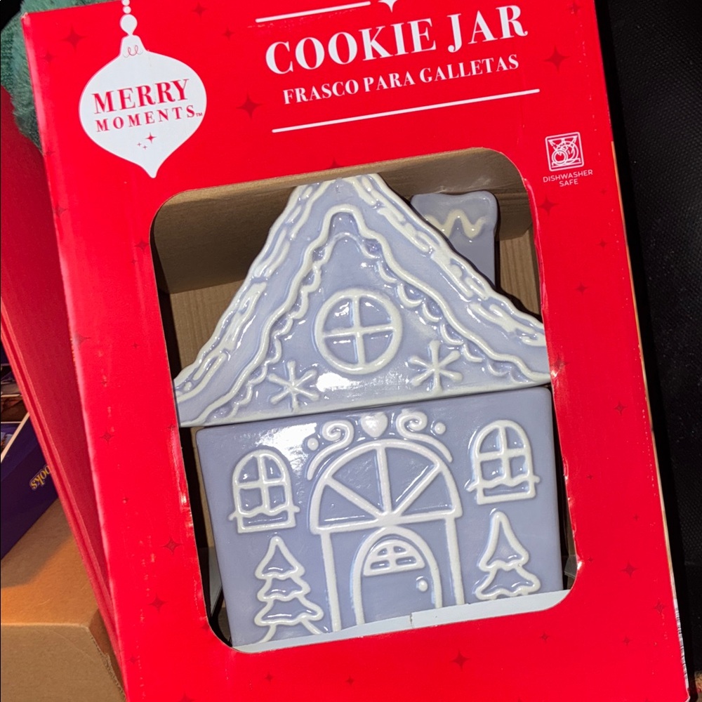 24HR DROP ⬇️ Ceramic Holiday Cookie Jar
